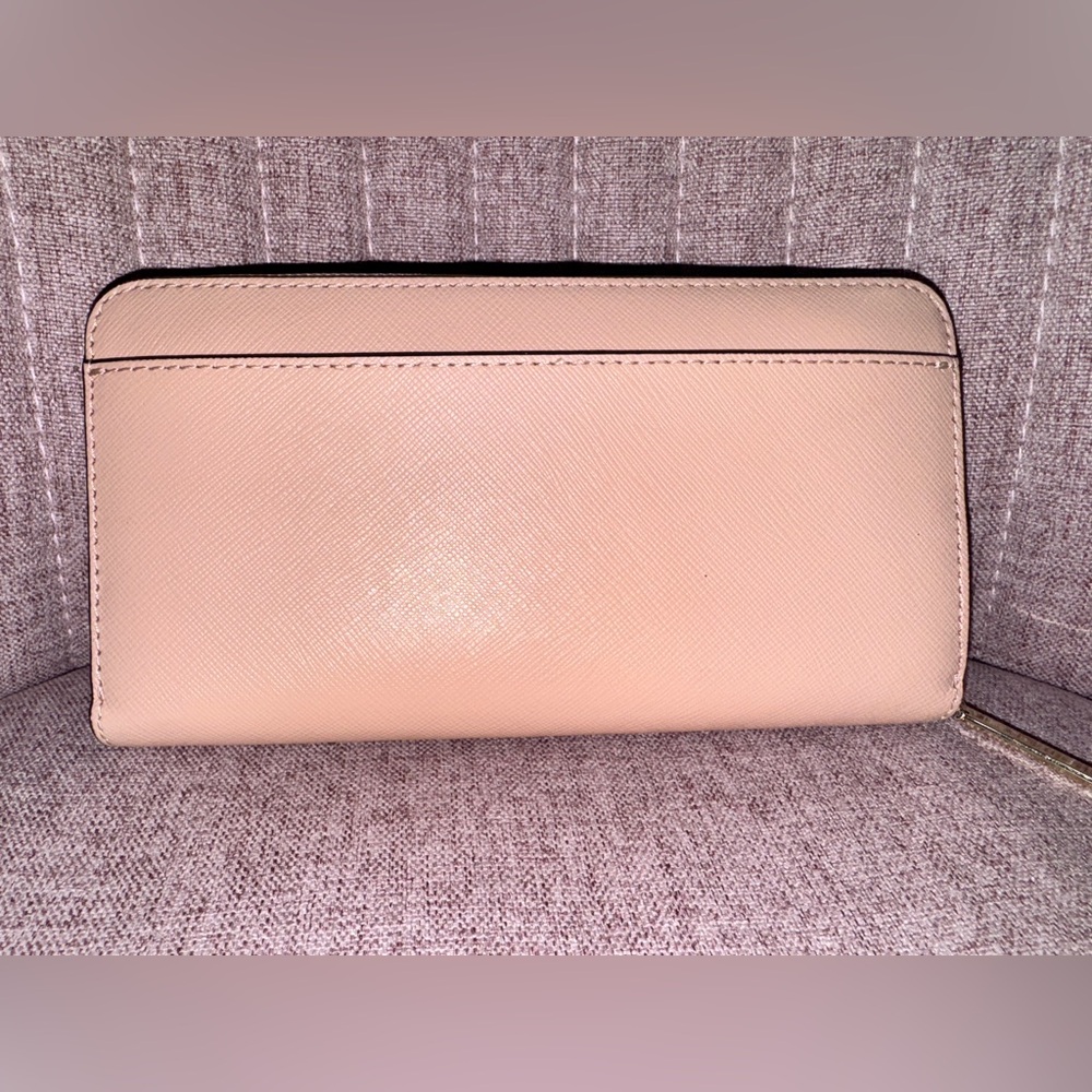 Kate Spade Pink Zip Around Continental Wallet - Picture 2 of 3